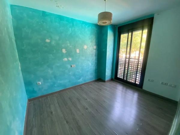 Piso en avenida 3 de Abril de 1979