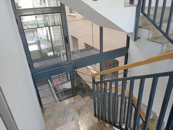 Piso en calle Vicente Savall Pascual, 27