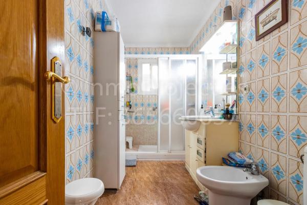 Piso en calle Montoyos