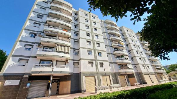 Piso en calle Colonia Santa Isabel, 54