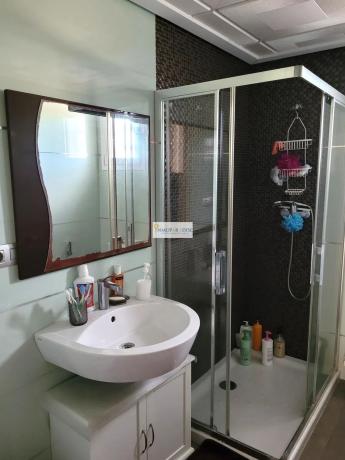 Casa independiente en avenida Serreta Ramos