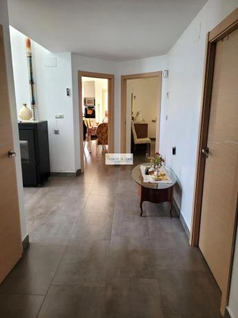 Casa independiente en avenida Serreta Ramos