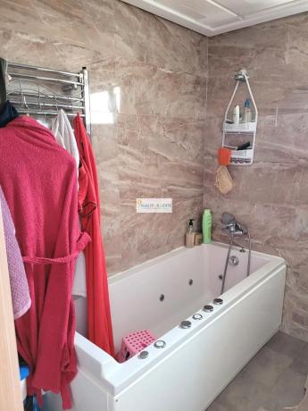 Casa independiente en avenida Serreta Ramos