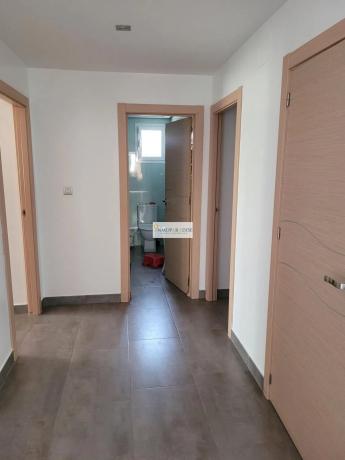 Casa independiente en avenida Serreta Ramos