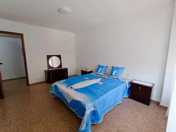 Piso en calle Reyes Católicos, 17