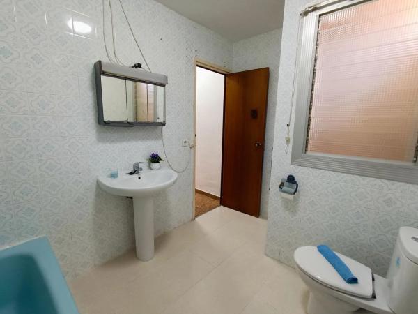 Piso en calle Reyes Católicos, 17