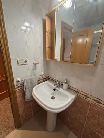 Piso en calle Álvarez Quintero, 34