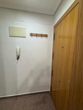 Piso en calle Álvarez Quintero, 34