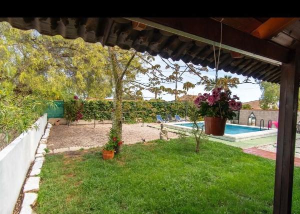 Casa independiente en carretera de Castalla, 31