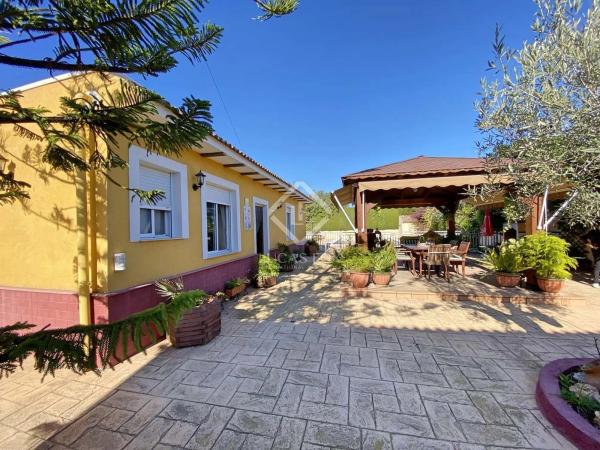 Casa independiente en calle Río Guadiana