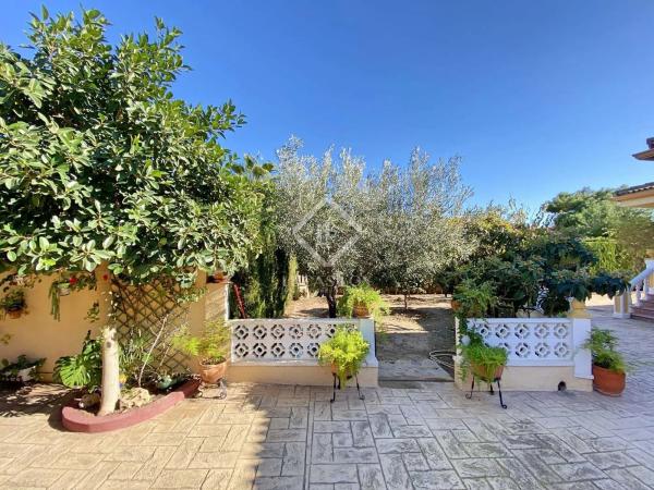 Casa independiente en calle Río Guadiana