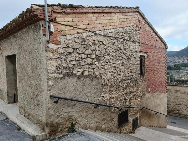 Casa independiente en calle juez hernaez, 13