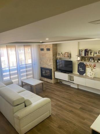 Chalet adosado en calle Germanies