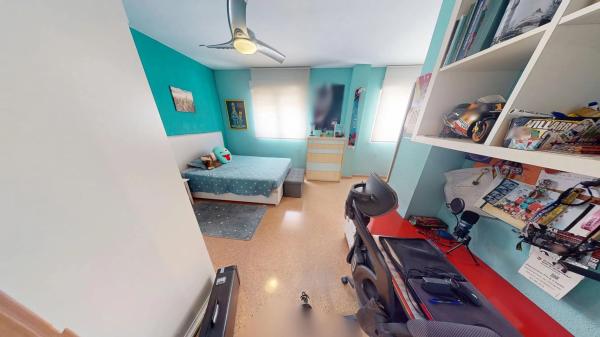 Chalet adosado en Av Cami De La Pedrachina