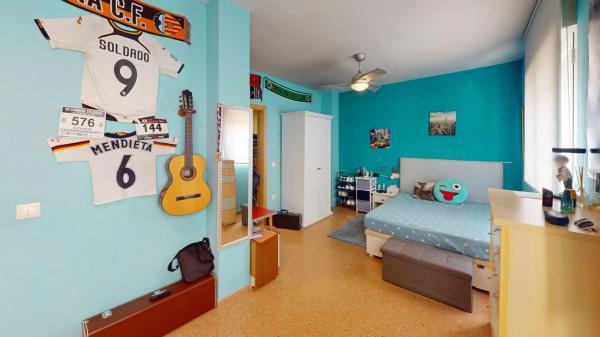 Chalet adosado en Av Cami De La Pedrachina