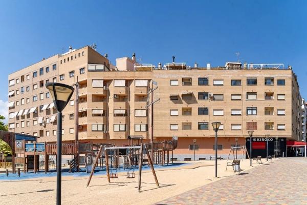 Piso en calle Joan Fuster, 4