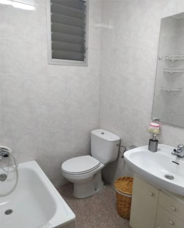 Piso en calle Pintor Cabrera