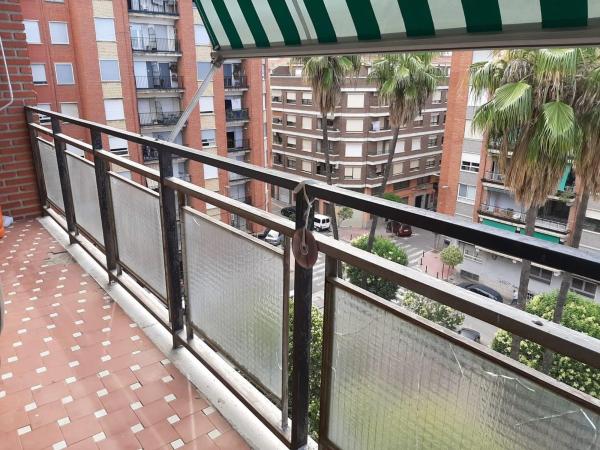 Piso en Barri Santa Rosa