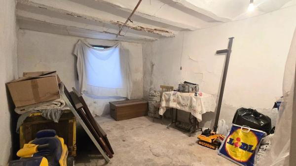 Chalet pareado en calle dels Armaris