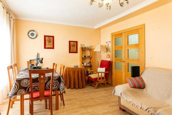 Piso en calle Felipe Ii, 4