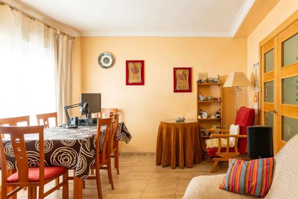 Piso en calle Felipe Ii, 4