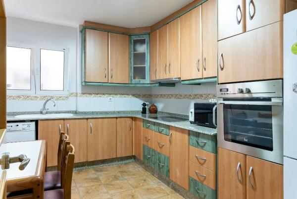 Piso en calle Felipe Ii, 4