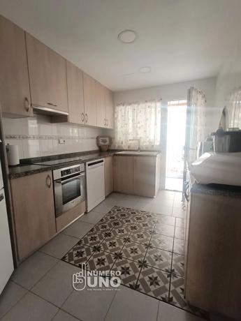 Piso en Barri Zona Nord