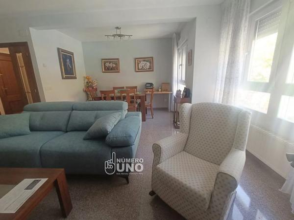 Piso en Barri Zona Nord