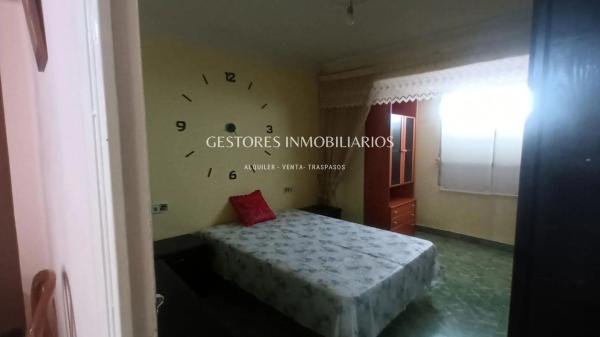 Piso en Barri Santa Rosa