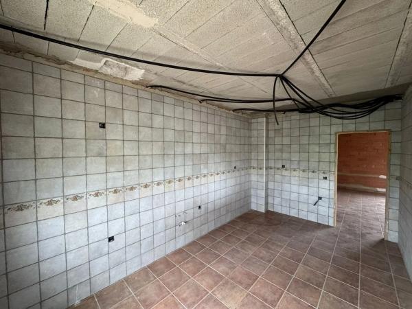 Casa independiente en avenida de Alcoy, 26