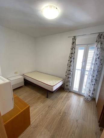 Piso en Barri Zona Nord