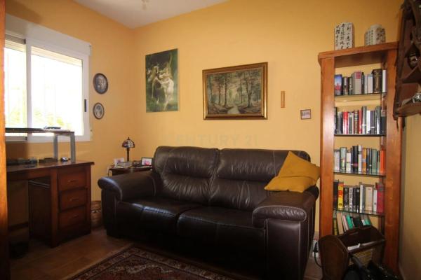 Casa independiente en calle Río Aragón, 58