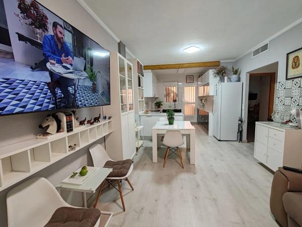 Chalet pareado en Cl Rio Narcea