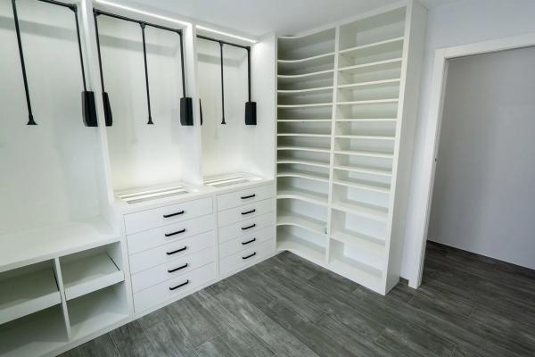 Piso en calle de la Constitució