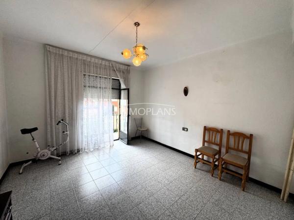 Piso en avenida del República Argentina