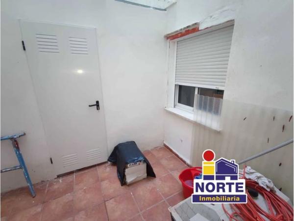 Piso en Barri Zona Nord