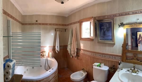 Casa independiente en Urbanització l'Estepar, 109