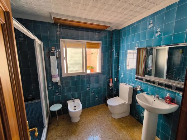 Casa independiente en Zona centro de salud, 1