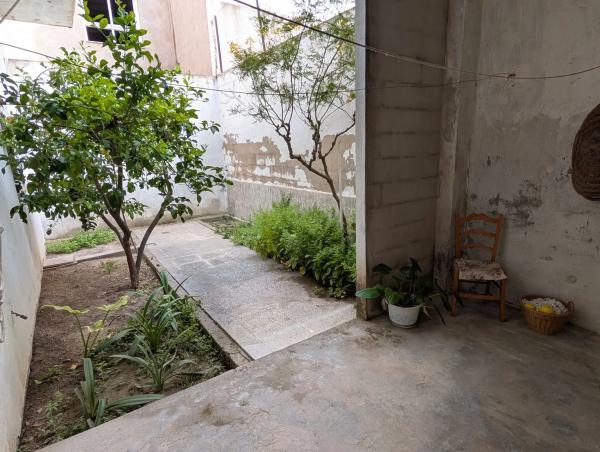 Casa independiente en Zona centro de salud, 1