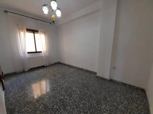 Piso en avenida de Juan Carlos i