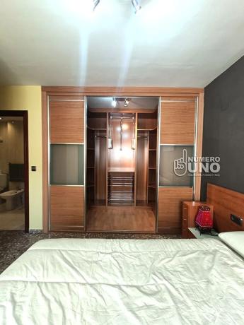 Piso en Barri Zona Nord