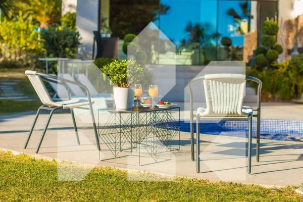 Casa independiente en calle el Mero