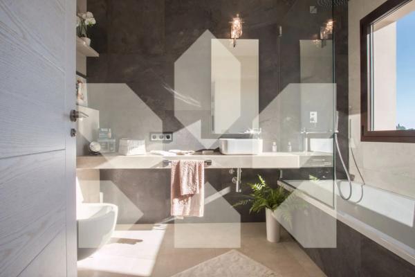 Casa independiente en calle el Mero