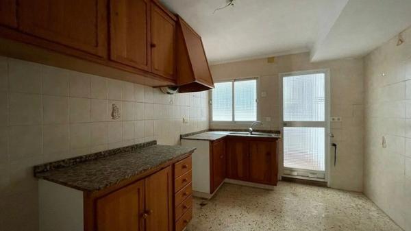 Piso en avenida del País Valencià