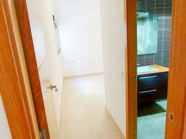 Piso en avenida Madrid, 3