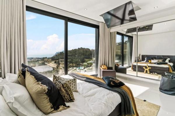 Casa independiente en calle de la Morera