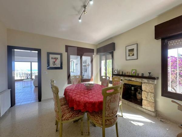 Casa independiente en calle l'Amarant