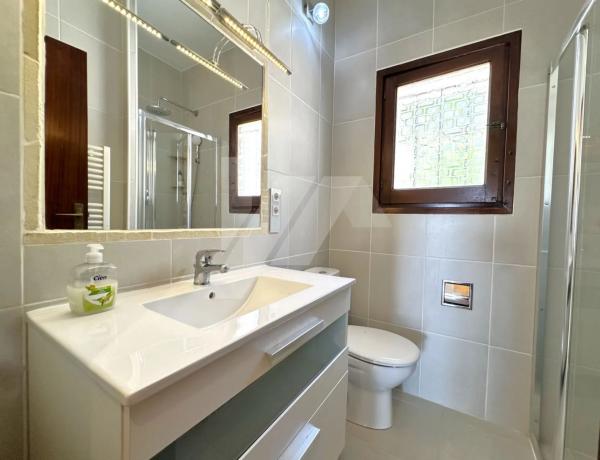 Casa independiente en calle l'Amarant