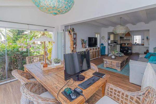 Casa independiente en calle el Xiprer, 12