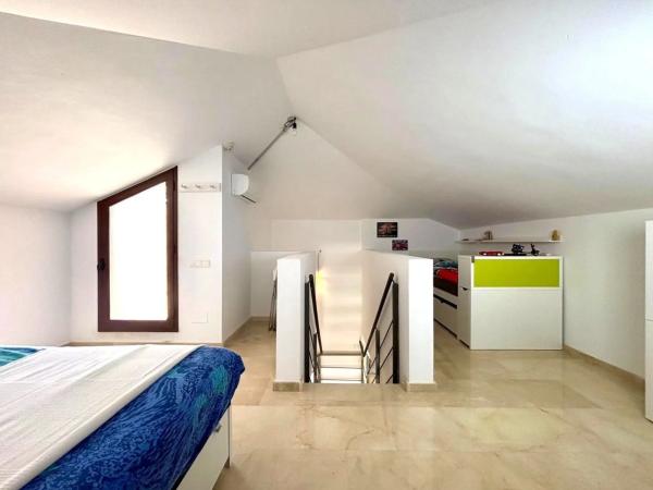 Ático en avenida de les Calcides